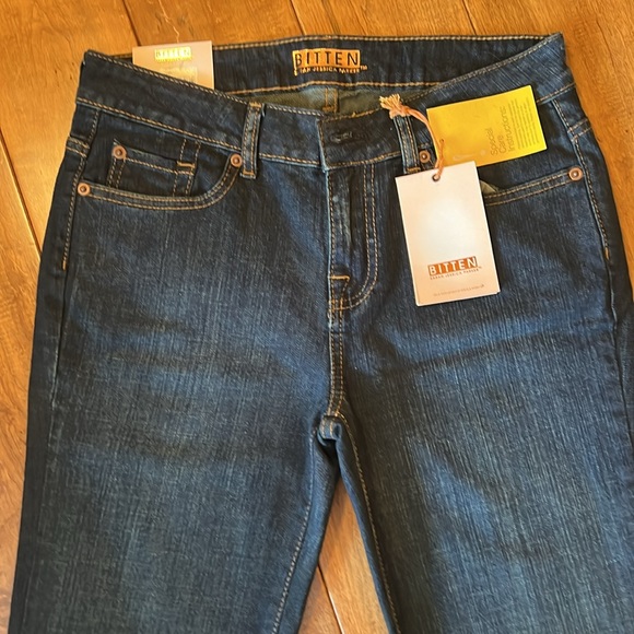 Bitten SJP Premium Bootleg Jean - Picture 3 of 13